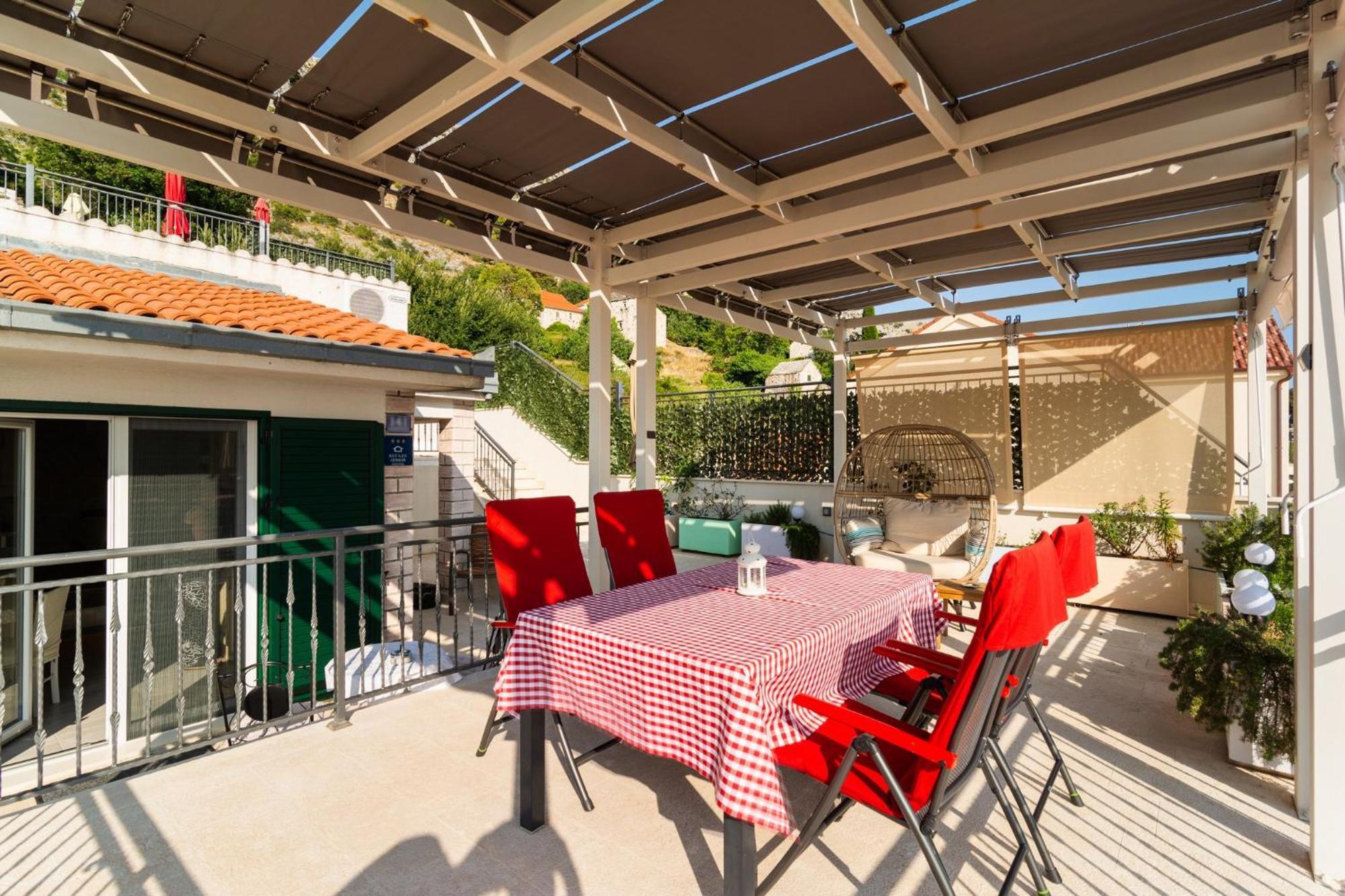 Kuca Za Odmor R&A Villa Podstrana Exteriör bild